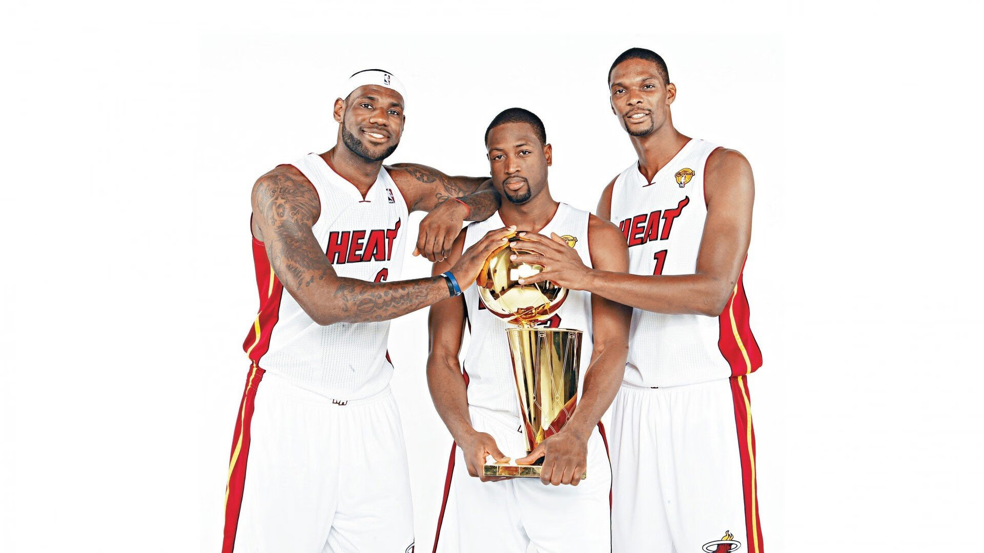 中国体操男团奥运积分赛排名第一，全队状态神勇，中国体操运动员男奥运冠军